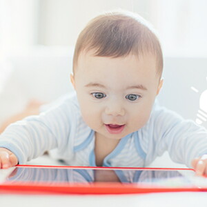 Is screen time bad for my baby ? Le temps passé devant un écran est-il mauvais pour mon bébé?